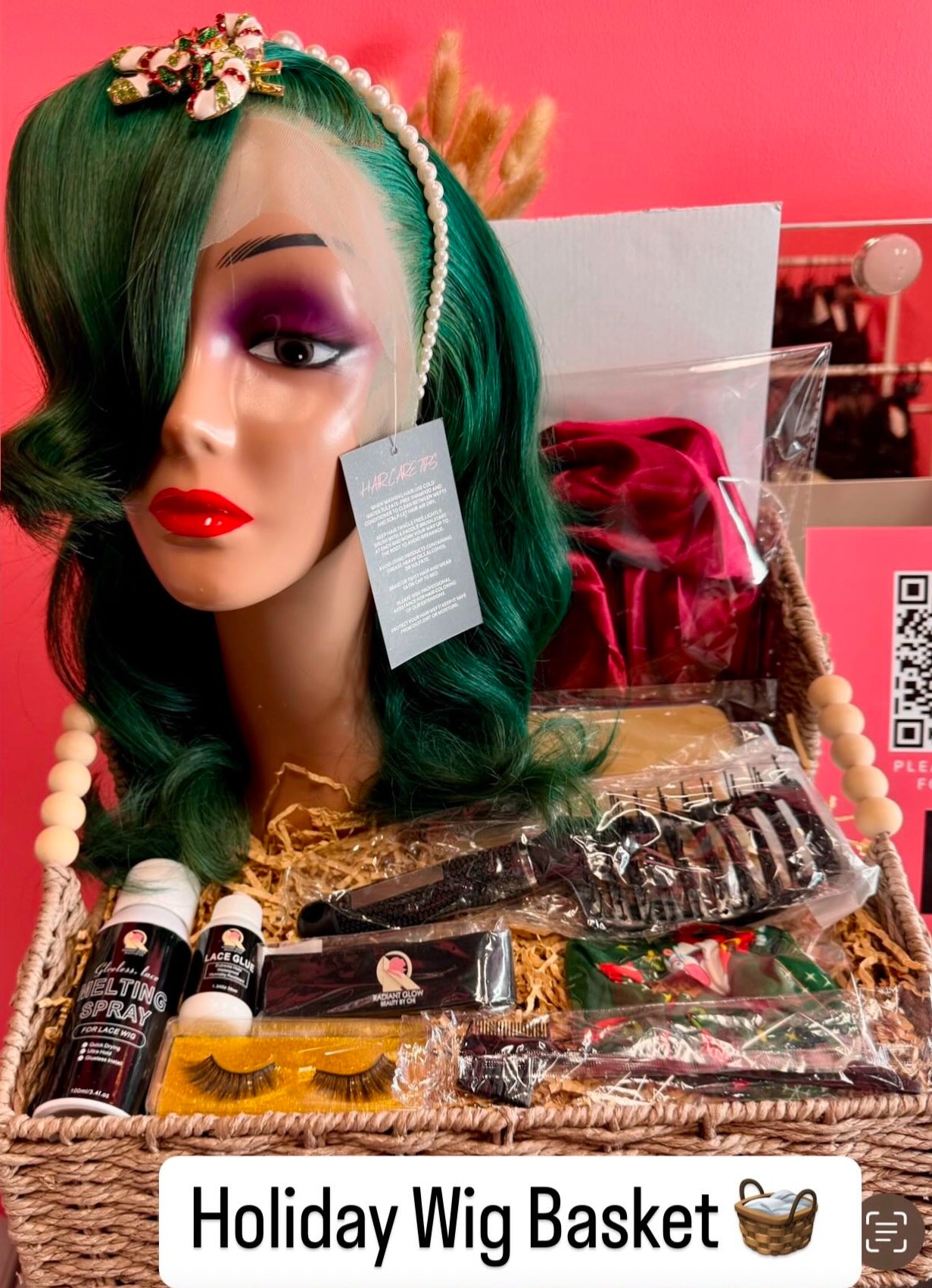 HOLIDAY WIG BASKET